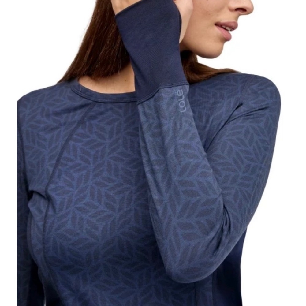 LOLË Athletic Top Women's M Wool Blend Geometric Print Thumbholes - Picture 2 of 11